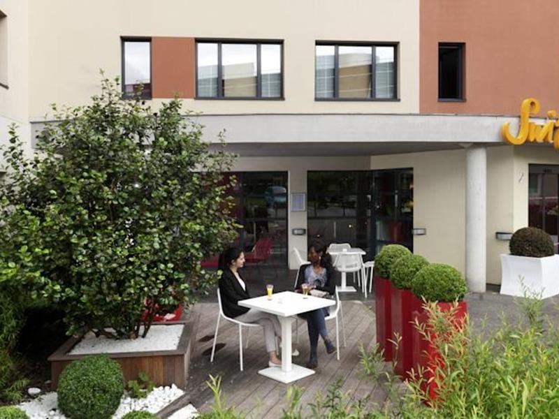 B&B Hotel Velizy Est Luaran gambar