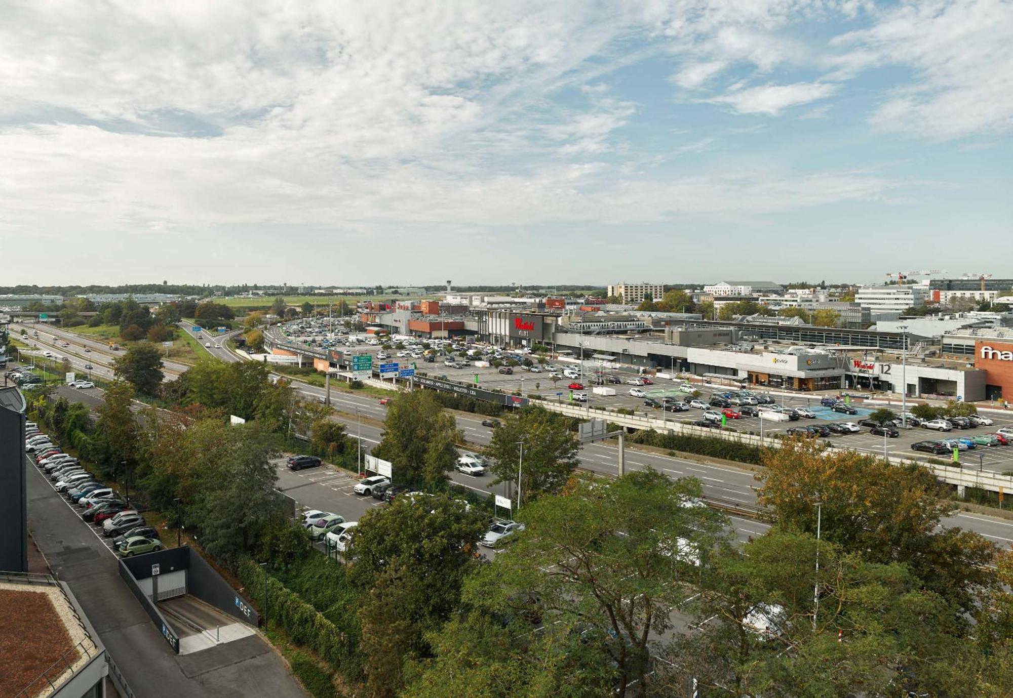 B&B Hotel Velizy Est Luaran gambar