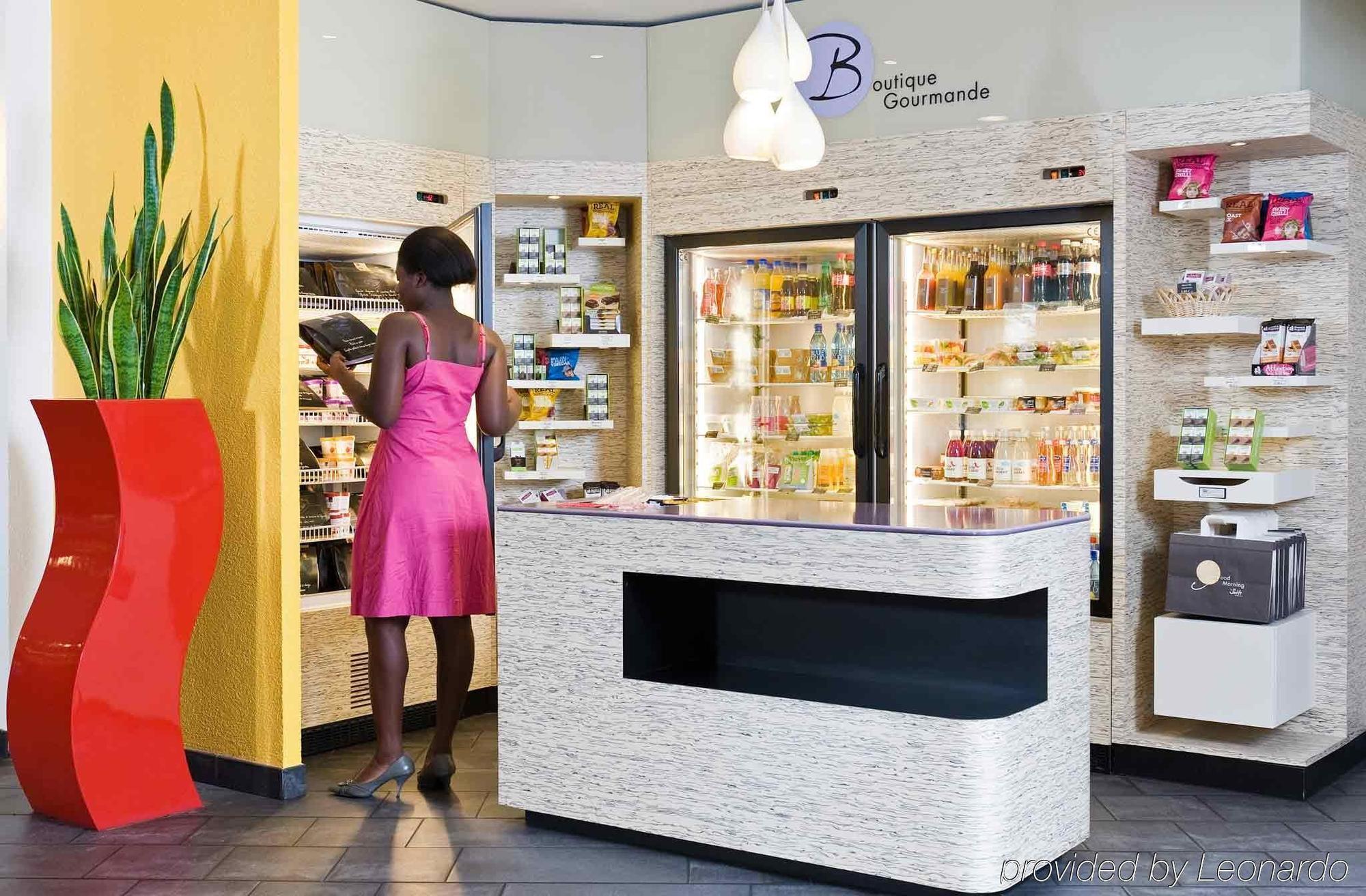 B&B Hotel Velizy Est Luaran gambar